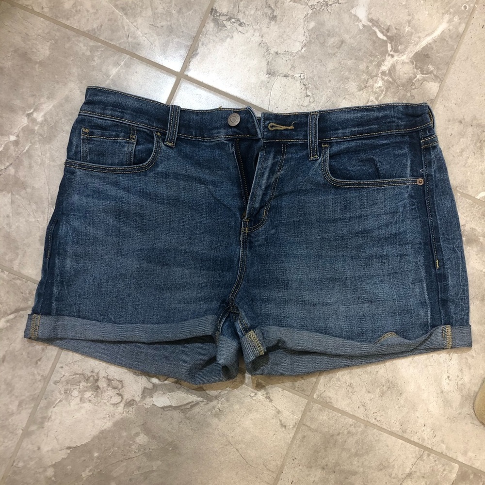 Old Navy Boyfriend Jean Shorts Dark Wash